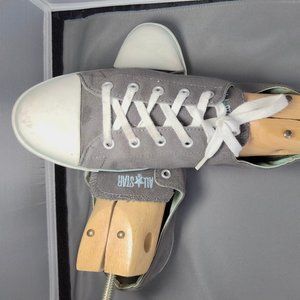 Converse Sneakers